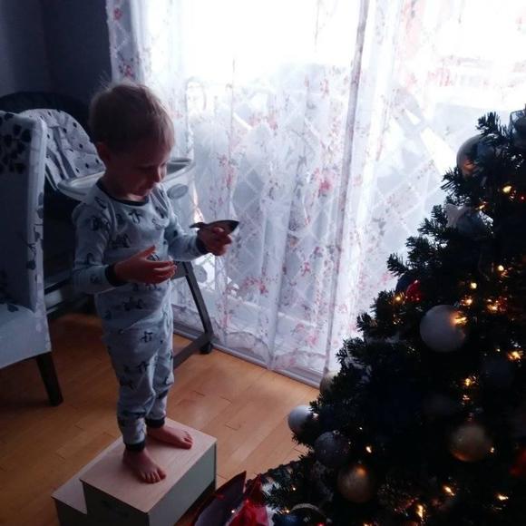 Meet your Posher, Ash - Picture 1 of 1